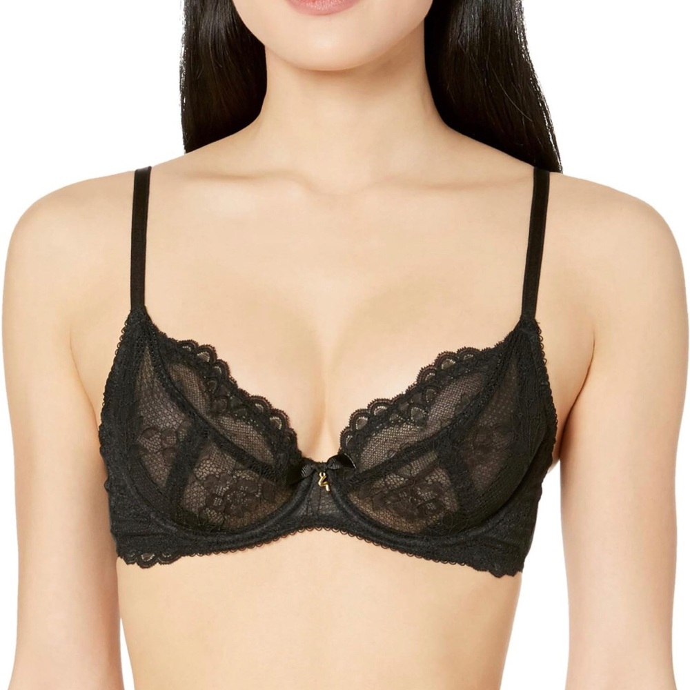 Black Gossard Lace Plunge Bra